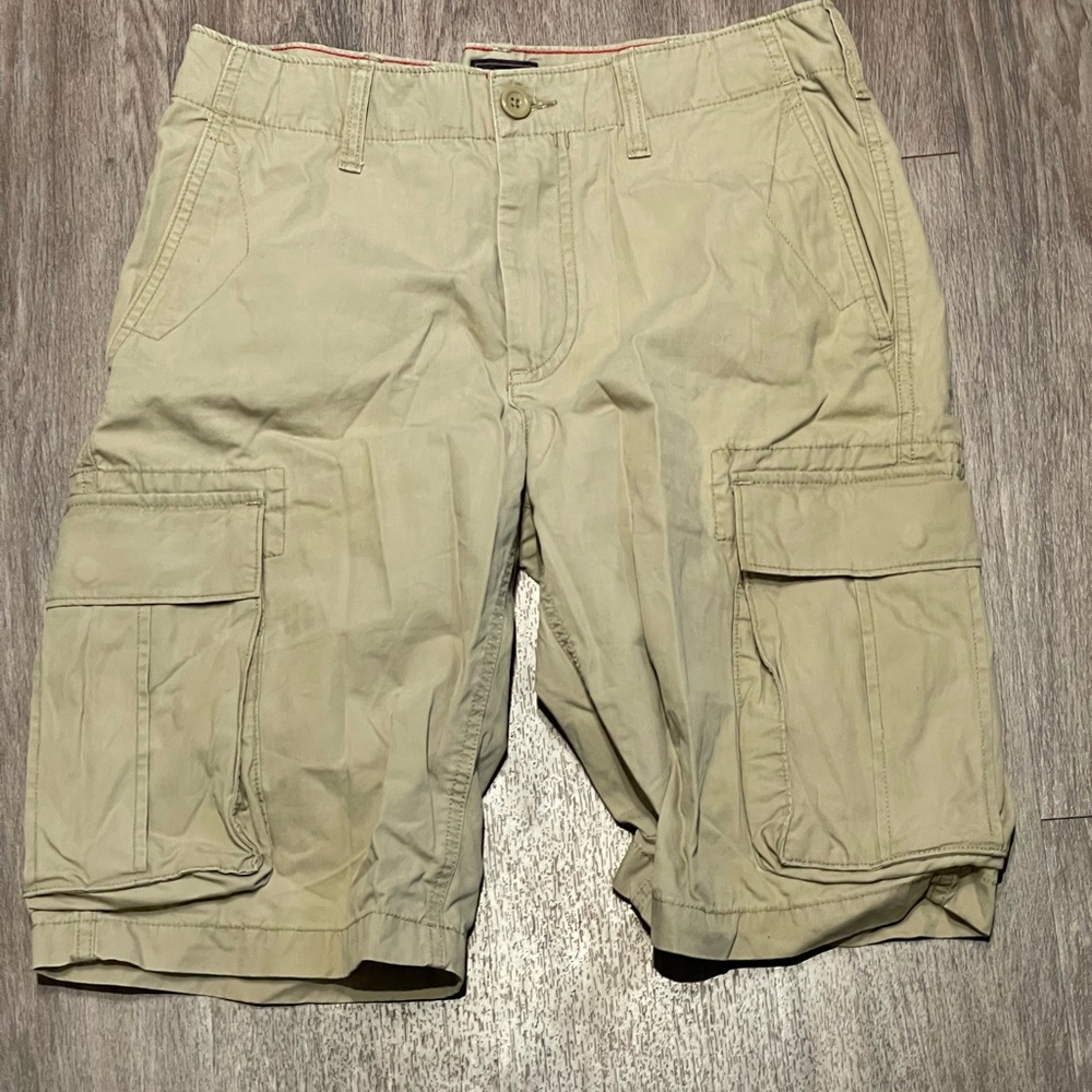 Brand: Gap 
Size: Large
Condition: Great